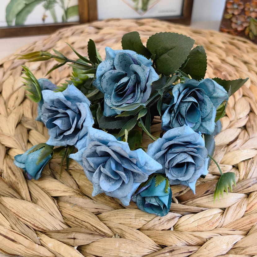 Искусственные цветы в Волжском | Цветы искусственные «Розы», синие, букет