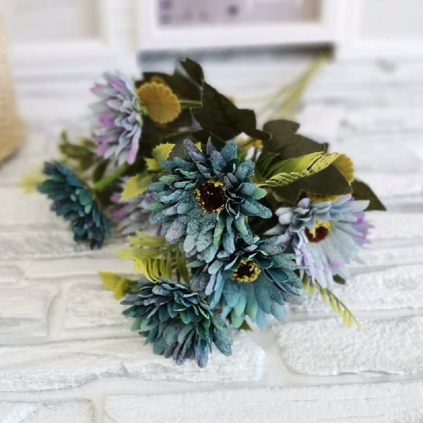 Искусственные цветы в Волжском | Цветы искусственные «Ромашки», фиолетово-голубые, букет