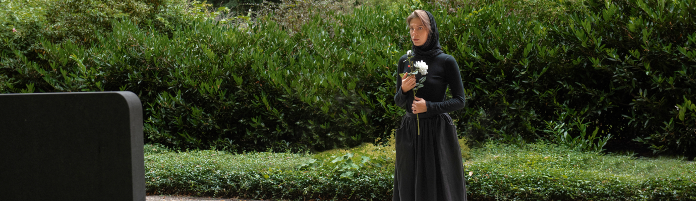 Когда ходят на кладбище